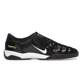 Total 90 Nike Black SP
